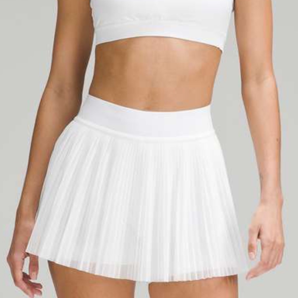 Lululemon Mesh Pleats Mid-Rise Mini Tennis Skirt SIZE 8 WHITE - Picture 4 of 8